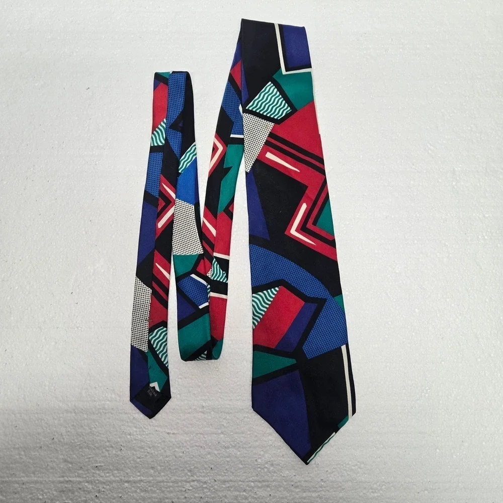 Bugatti Geometric‎ Pattern Silk Necktie Men Blue Red Green Black
